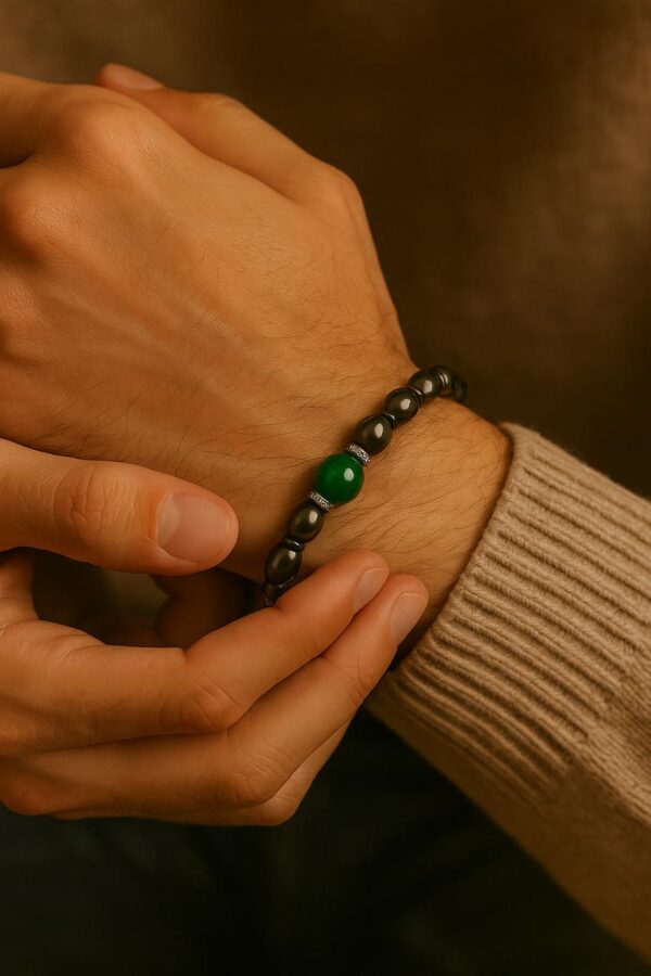 HEMATITE CRYSTAL BRACELET - Image 2